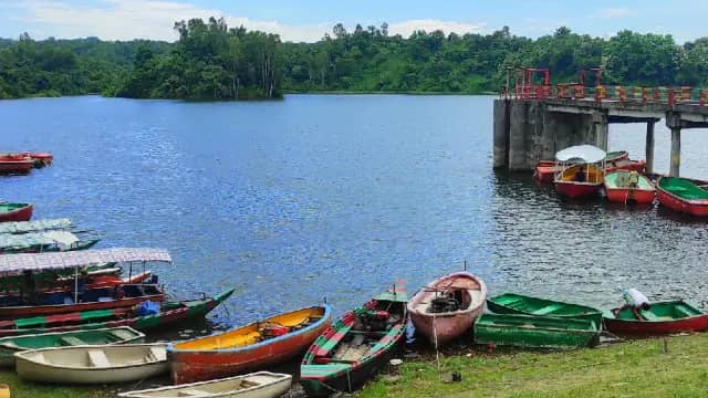মহামায়া লেক