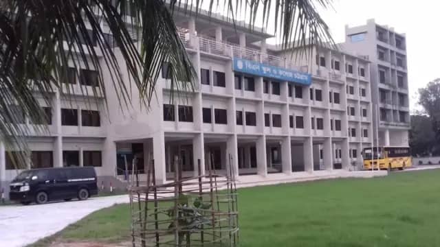বাংলাদেশ নৌবাহিনী স্কুল অ্যান্ড কলেজ