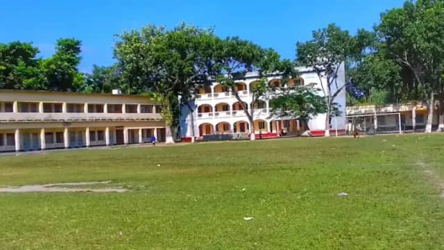 Pirgacha J.N Model Government High School